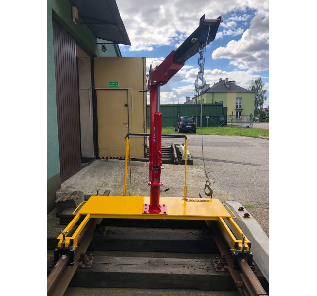 WÓZEK KOLEJOWY Z ŻURAWIEM