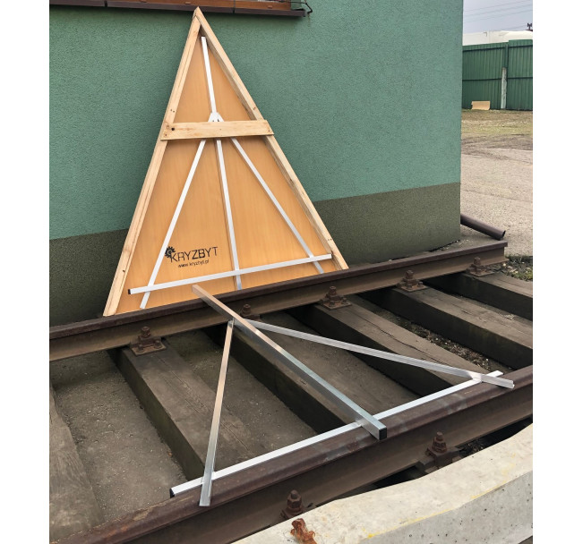 PRZYRZĄD DO POMIARU KĄTA TORU