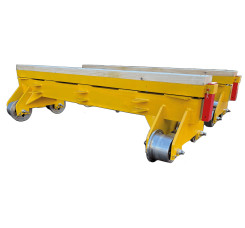 WÓZEK DO TRANSPORTU SZYN I PODKŁADÓW KTR-10 5T NA TOR 1435 mm  (na kołach stalowych fi-200)