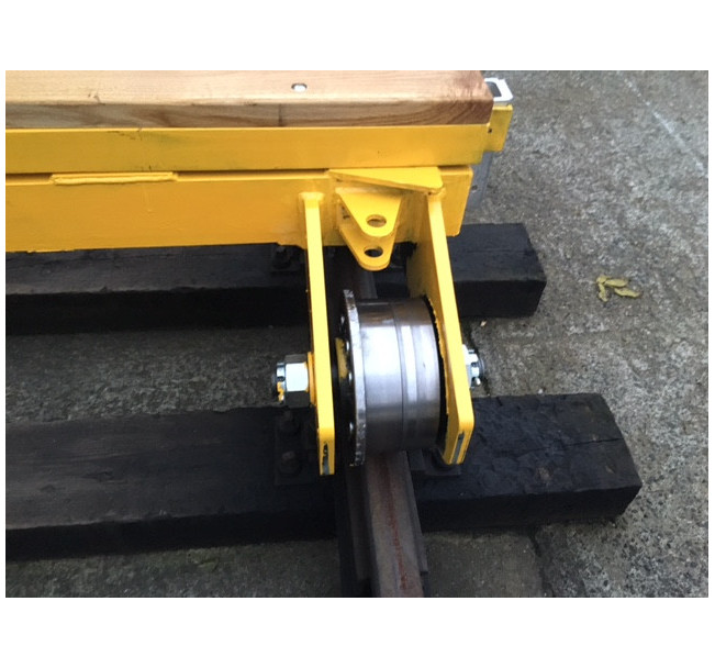 WÓZEK DO TRANSPORTU SZYN I PODKŁADÓW KTR-15 10T NA TOR 1435mm (na kołach stalowych fi-300)