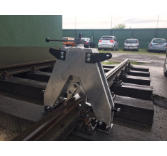 STOJAK DO SPAWANIA SZYN