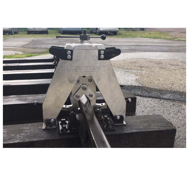 STOJAK DO SPAWANIA SZYN