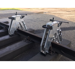 STOJAK DO SPAWANIA SZYN