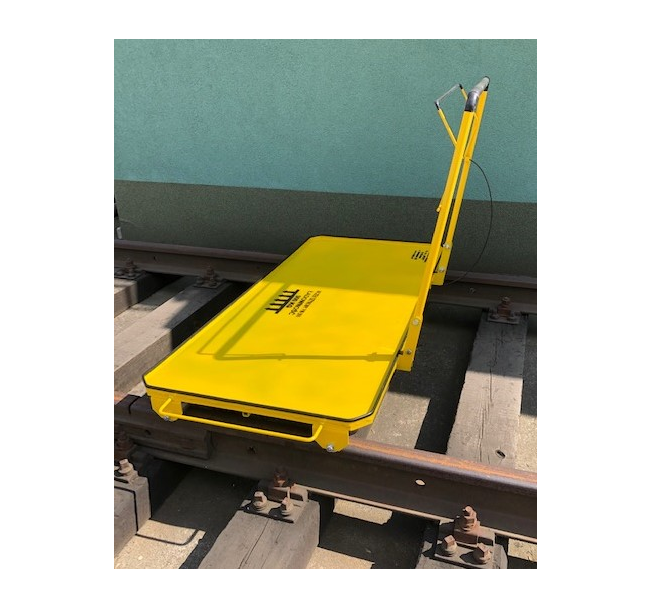 WÓZEK RĘCZNY, PLATFORMOWY, DWUTOKOWY W900 (na kołach aluminiowych izolowanych)